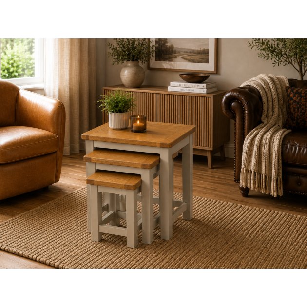 Hunningham Nest of Tables