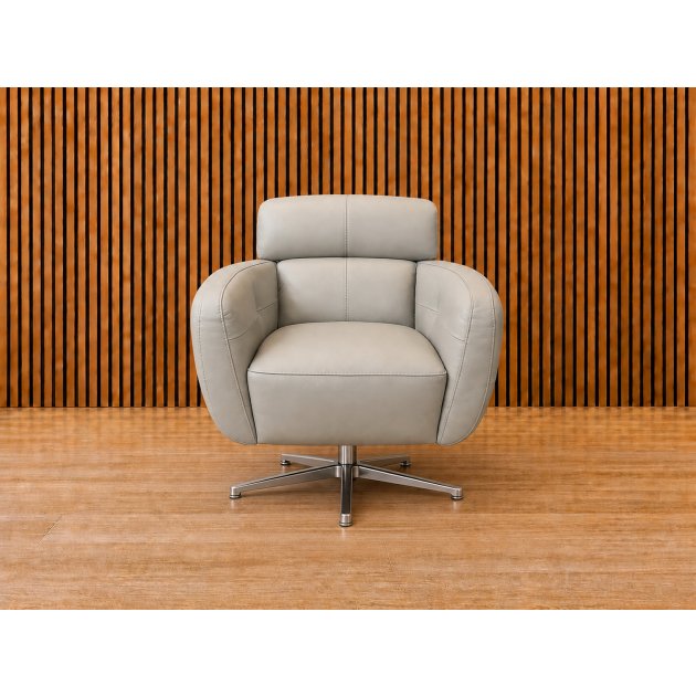 Tullio Leather Swivel Chair Tullio Leather Swivel Chair