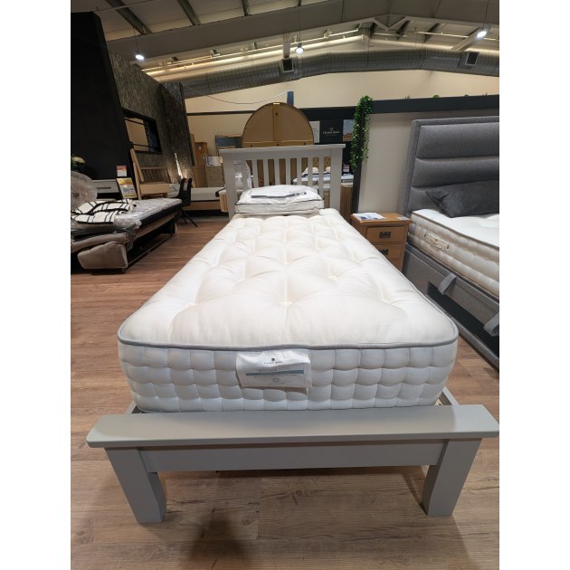 Single Bed Package, Hockly Bedframe, Harrison Matisse 13750 Mattress & Pillow Single Bed Package, Hockly Bedframe, Harrison Matisse 13750 Mattress & Pillow