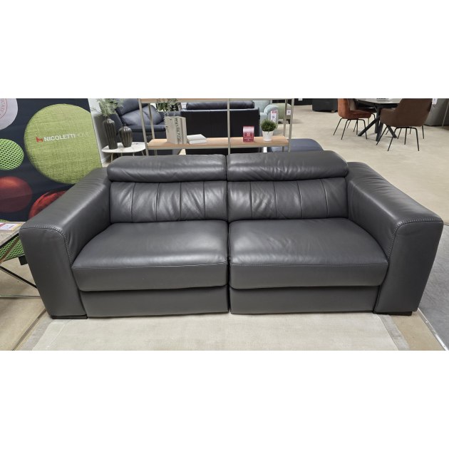 FORZA - QUILTED BACK, Sofa 2 Cush Elec Motions FORZA - QUILTED BACK, Sofa 2 Cush Elec Motions