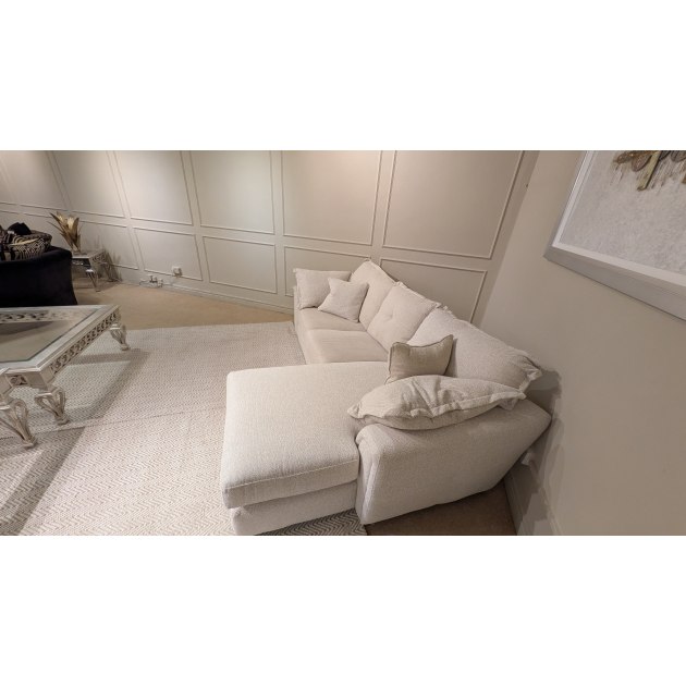 Deyaan Right Hand Facing Chaise Sofa