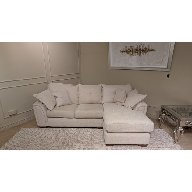 Dayaan Right Hand Facing Chaise Sofa Dayaan Right Hand Facing Chaise Sofa