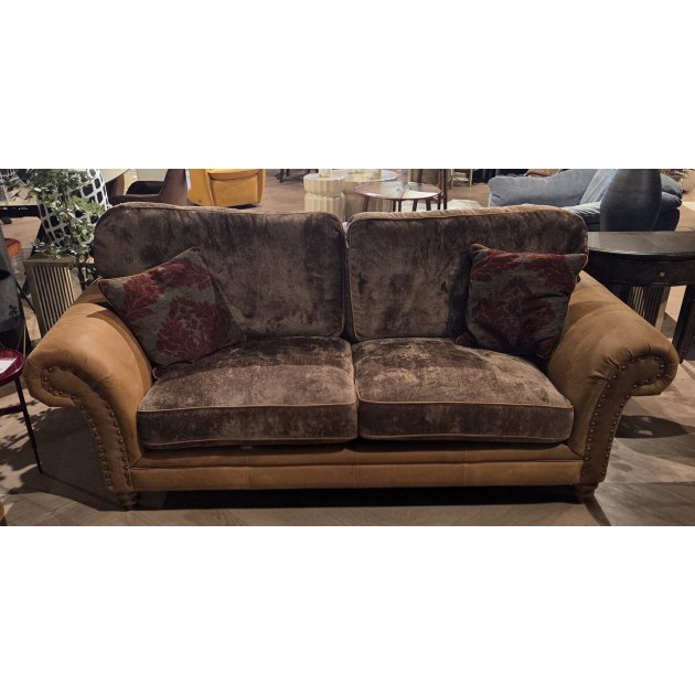 Carnagie - 3 Seater, Cuddle Chair and Wing Chair