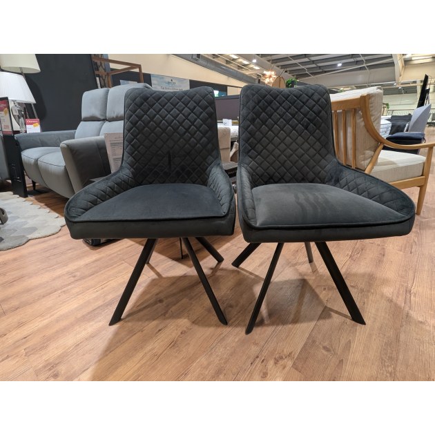 2x Norfolk Dining Chairs 2x Norfolk Dining Chairs