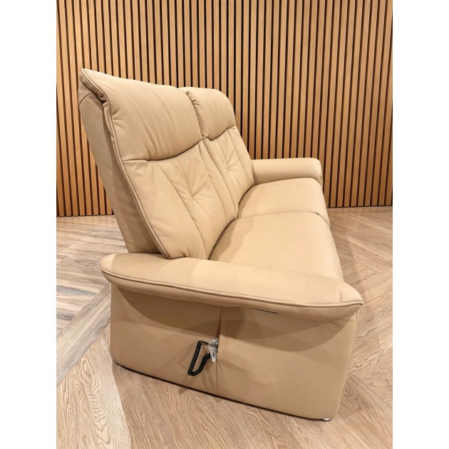 Himolla 2.5 Seater Lupo Sofa Electric Headrest Cumuly Himolla 2.5 Seater Lupo Sofa Electric Headrest Cumuly