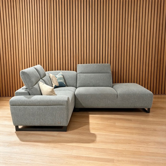 Empoli LAF 2 seater recliner & RAF Chaise