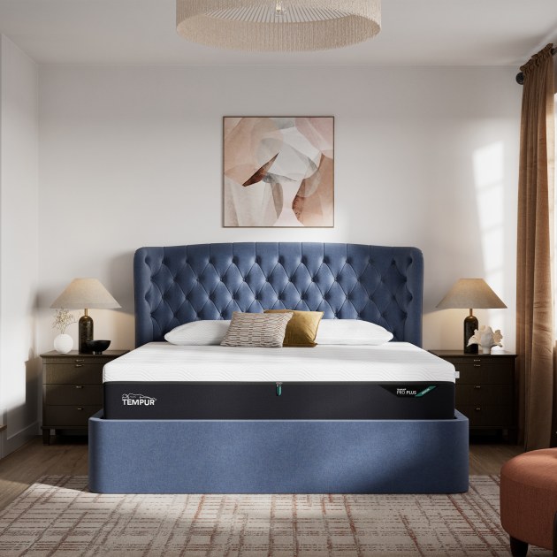Tempur Holcot King Ottoman Bed Tempur Holcot King Ottoman Bed