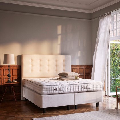 Vispring Herald Superb Small Double Divan Bed Set