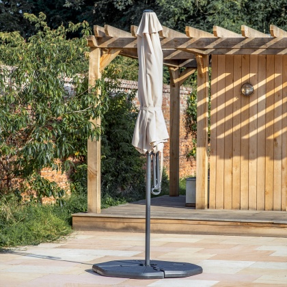 Vazzano 3m Cantilever Parasol | Cream