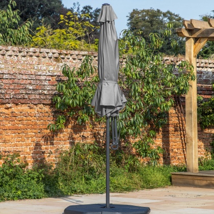 Vazzano 3m Cantilever Parasol | Grey