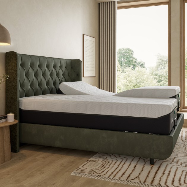 Tempur Arc King Adjustable Disc Divan Bed Base - Luxury Headboard Tempur Arc King Adjustable Disc Divan Bed Base - Luxury Headboard