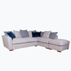 Reiko RHF Pillow Back Corner Group With Stool