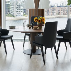 Stressless Bordeaux Round Center Dining Table
