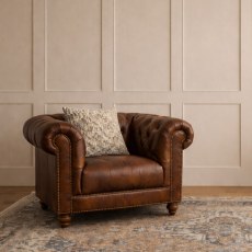Highbury Snuggler Chair
