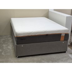 TEMPUR 4'6" LUXE ORIGINAL MATTRESS WITH HIGHGROVE 4'6" DIVAN BASE TEMPUR 4'6" LUXE ORIGINAL MATTRESS WITH HIGHGROVE 4'6" DIVAN BASE