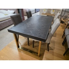 SAVOY DINING TABLE WITH 4 X ATOS DINING CHAIRS