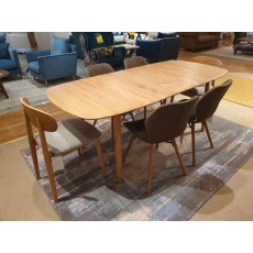 MALIN EXTENDING DINING TABLE WITH 4 X DORCAS CHAIRS & 2 X MALIN CHAIRS MALIN EXTENDING DINING TABLE WITH 4 X DORCAS CHAIRS & 2 X MALIN CHAIRS
