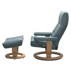 Stressless Reno Medium Classic Chair & Stool - Promo