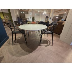 KARTELL GLOSSY OVAL TABLE WITH 4 X MASTERS CHAIRS BLACK