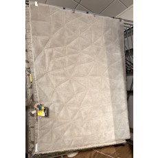 SILVER 3D TRIANGLES RUG 230 X 160 CMS SILVER 3D TRIANGLES RUG 230 X 160 CMS