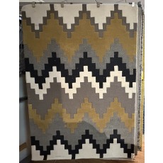 MATRIX RUG 230 X 160 CMS MATRIX RUG 230 X 160 CMS