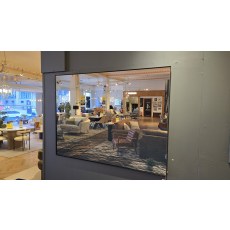 Maro Mirror
