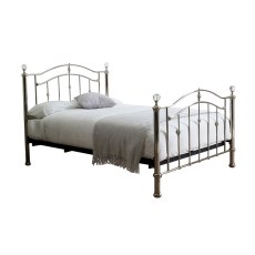 Callie 4'6 Double Crystal Finials Bedframe