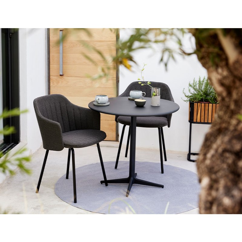 Cane metal chair online