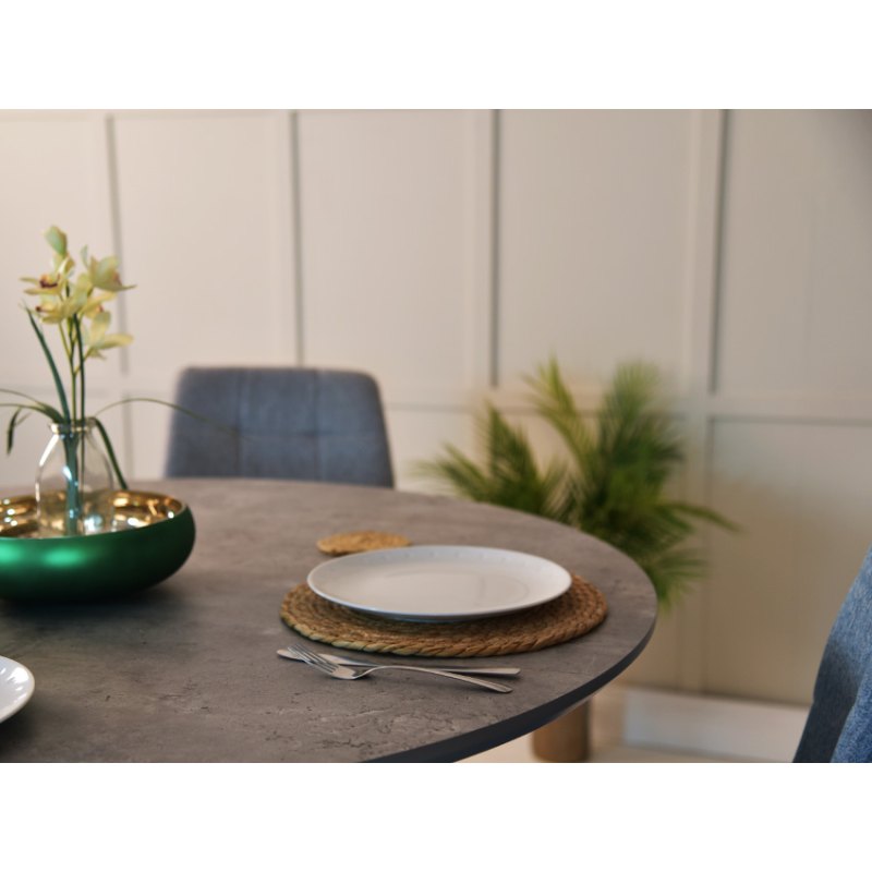 Zurich Round Dining Table | Classic Furniture | Lee Longlands