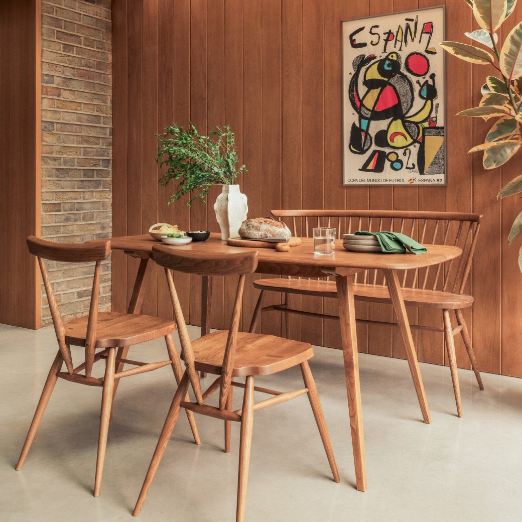 Ercol Heritage Loveseat | Contemporary Oak Spindle Bench | Lee