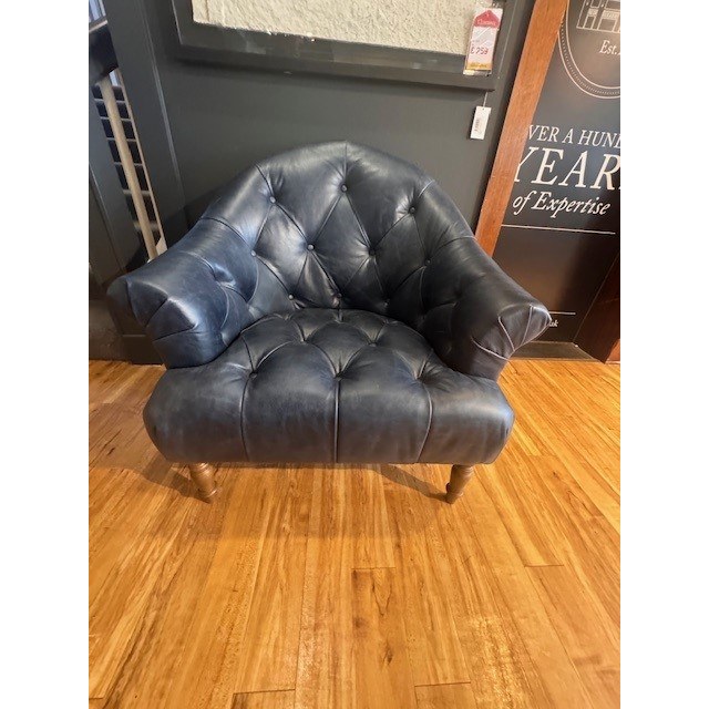 Vivienne armchair Vivienne armchair