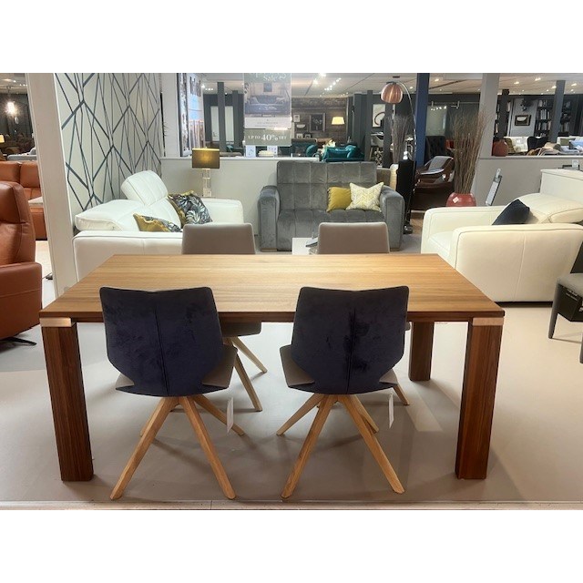 Venjakob Multiflex 180cm Table & 4 Arnes Chair Venjakob Multiflex 180cm Table & 4 Arnes Chair