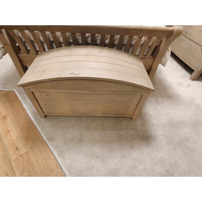 Baya Blanket box Baya Blanket box