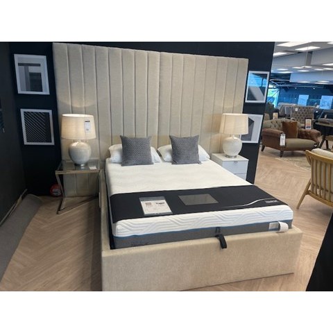Blenheim Oversized Headboard Manual Ottoman Bedstead Blenheim Oversized Headboard Manual Ottoman Bedstead
