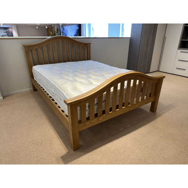 Fairfaz Classic 5ft (King Size) Slatted Bedframe with Sleepeeze Shaftsbury 2600 Mattress in a Medium Fairfaz Classic 5ft (King Size) Slatted Bedframe with Sleepeeze Shaftsbury 2600 Mattress in a Medium