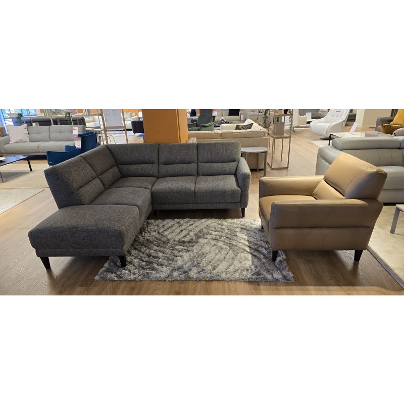 Natuzzi Tris Corner Group & Armchair Natuzzi Tris Corner Group & Armchair