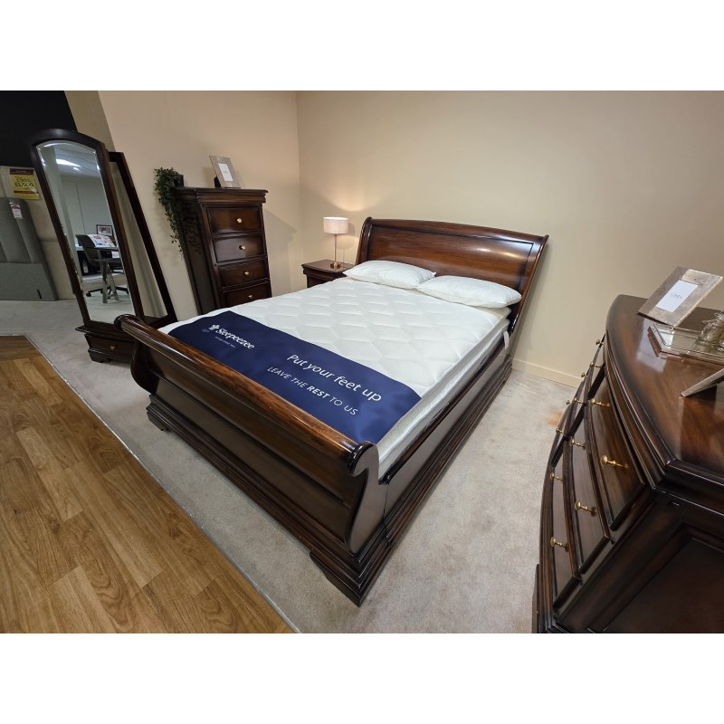 THURSO BEDROOM RANGE COMPLETE SET THURSO BEDROOM RANGE COMPLETE SET