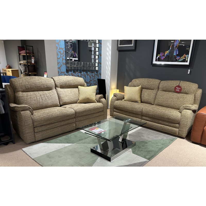Parker Knoll- Boston - large 2 seater with power and large 2 seater static sofa set Parker Knoll- Boston - large 2 seater with power and large 2 seater static sofa set