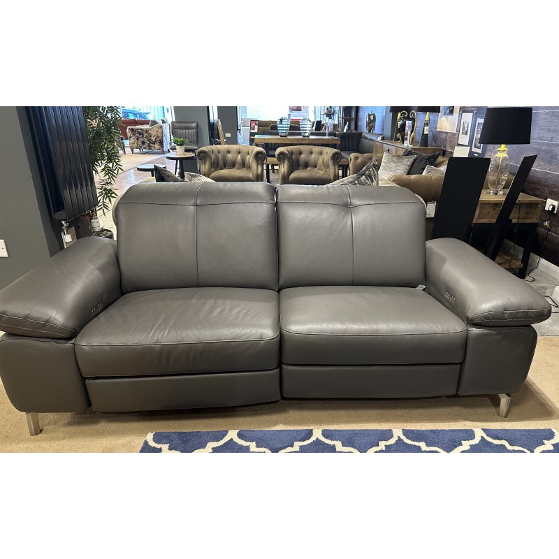 Rom 2 seater leather recliners with electric seat & headrest Rom 2 seater leather recliners with electric seat & headrest