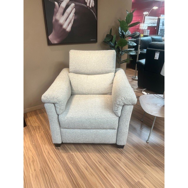 Natuzzi - Astuzia Triple Motion Power Recliner Chair Natuzzi - Astuzia Triple Motion Power Recliner Chair