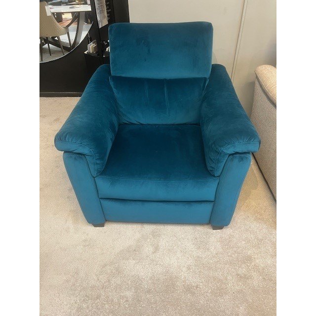 Natuzzi Astuzia Triple Motion Power Reclining Armchair Natuzzi Astuzia Triple Motion Power Reclining Armchair