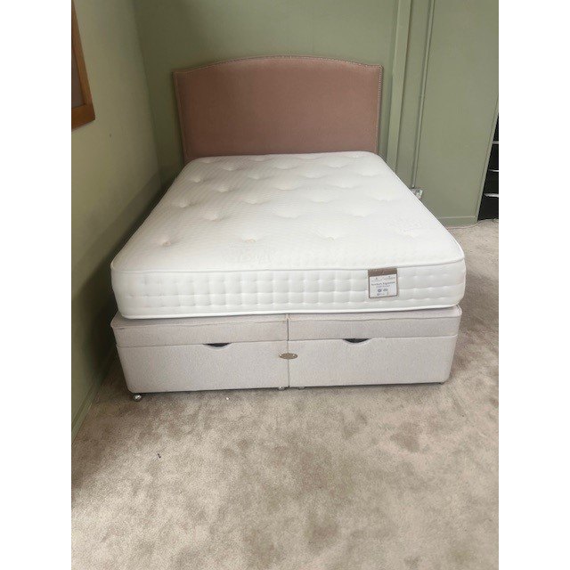 Sleepeezee 5'0ft Ottoman Set, 5'0ft Chicago Headboard & Newbury Ergosense Mattress Sleepeezee 5'0ft Ottoman Set, 5'0ft Chicago Headboard & Newbury Ergosense Mattress