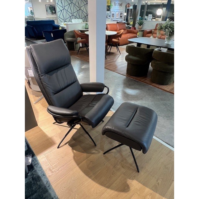 Stressless Tokyo Chair & Stool Star Base Stressless Tokyo Chair & Stool Star Base