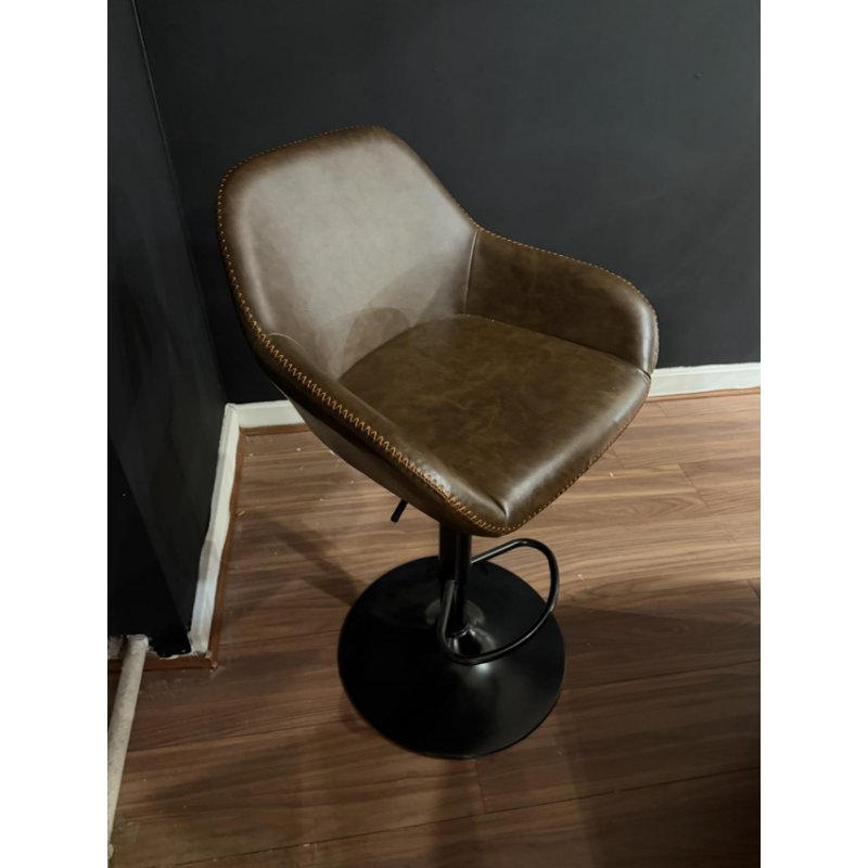 WILLOW BAR STOOL CHESNUT WILLOW BAR STOOL CHESNUT