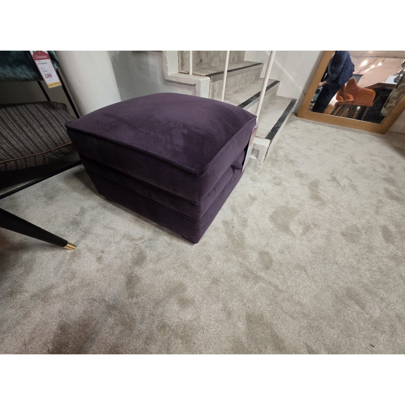 ASTON STORAGE MEDIUM FOOTSTOOL ASTON STORAGE MEDIUM FOOTSTOOL