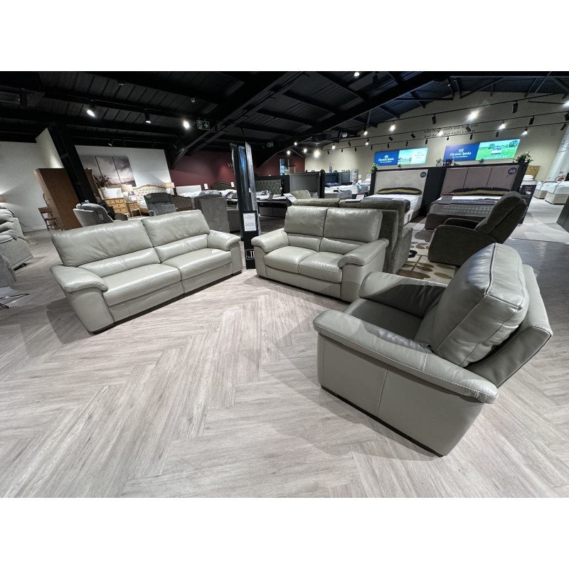 Rosie 2.5 Seater Electric Reclining Sofa, 