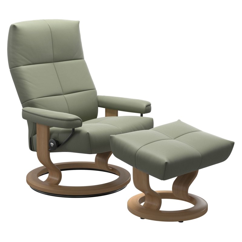 Stressless David Medium Classic Chair & Stool - Promo Stressless David Medium Classic Chair & Stool - Promo