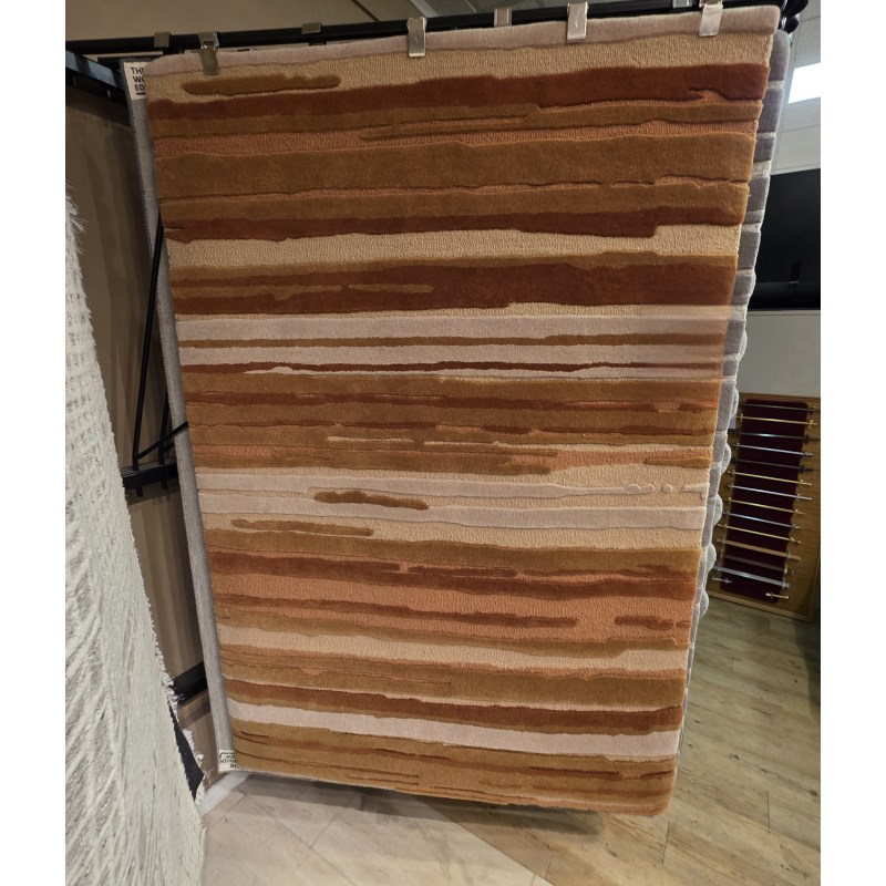 LUXURY DESIGNER HAND-TUFTED RUG 180 X 120 CMS LUXURY DESIGNER HAND-TUFTED RUG 180 X 120 CMS