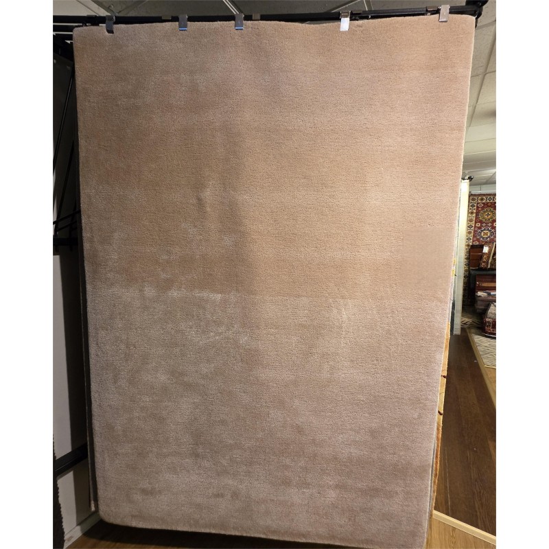 LUXE LUXURY HAND-TUFTED RUG 240 X 160 CM LUXE LUXURY HAND-TUFTED RUG 240 X 160 CM