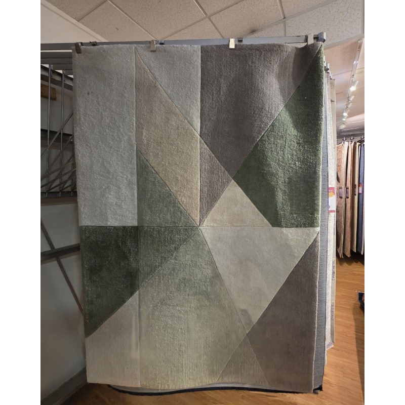 TRIO RUG 230 X 160 CMS TRIO RUG 230 X 160 CMS